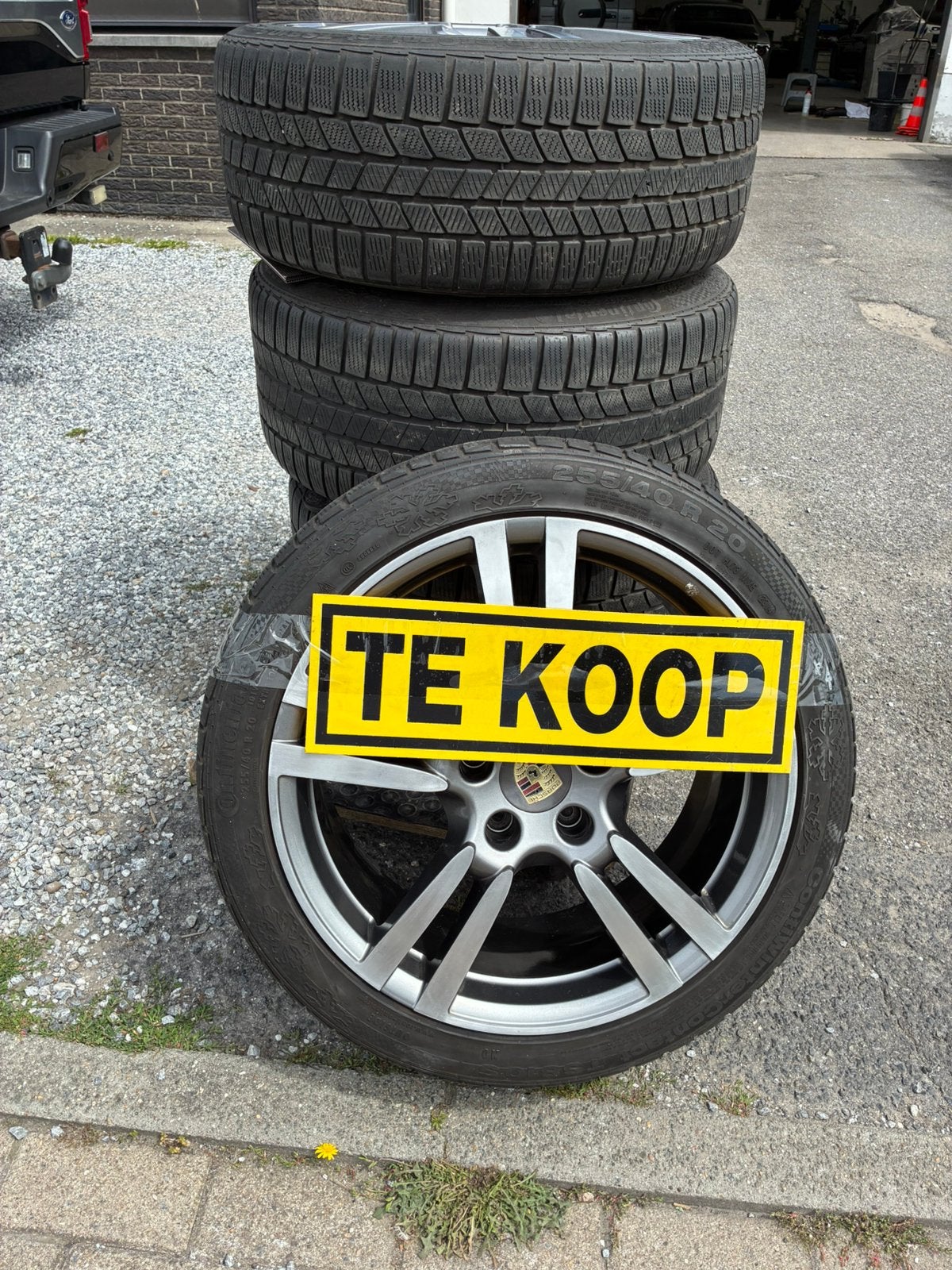 Jantes Porsche avec pneus, Pneus et Jantes, Pneus hiver, 255 mm, Véhicule de tourisme