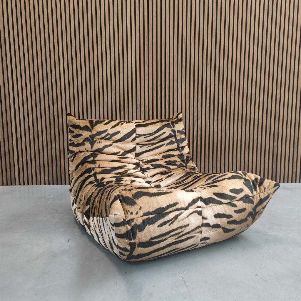 Ligne Roset Togo Fireside Chair eenzits | Etro Tigro, Ophalen of Verzenden