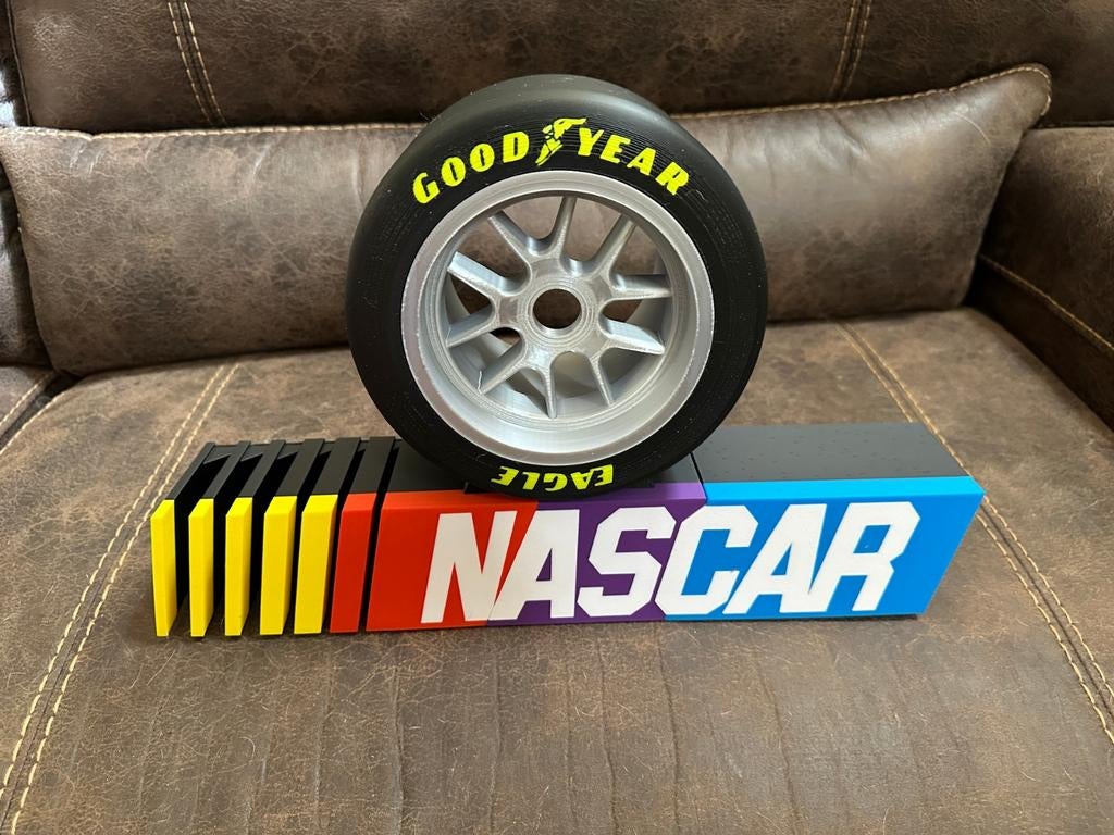 Unieke NASCAR lichtreclame, inclusief velg en band., Verzamelen, Ophalen of Verzenden, Nieuw, Auto's