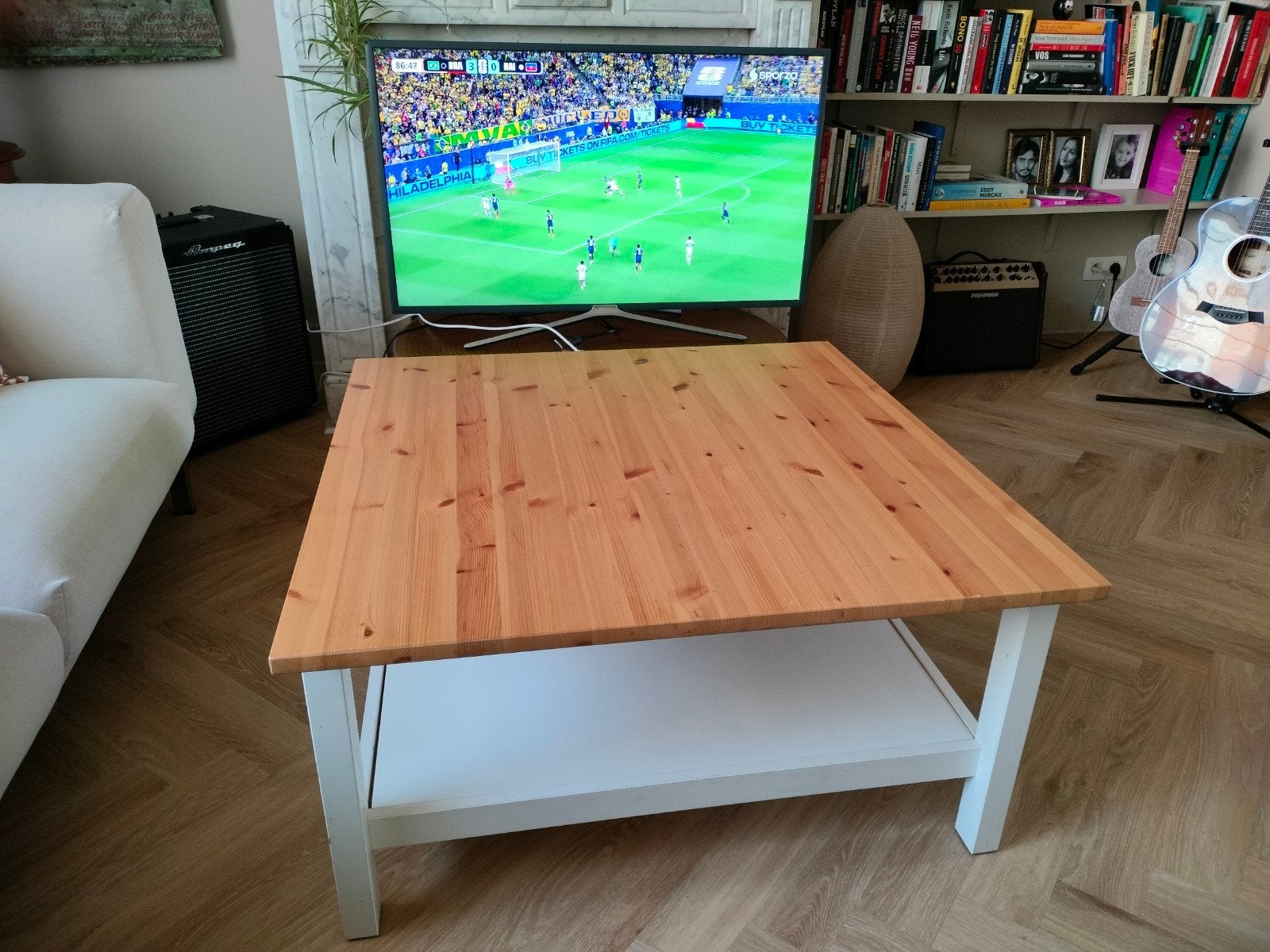 Table basse IKEA HEMNES 90x90, Maison & Meubles, Tables | Tables de salon, Enlèvement
