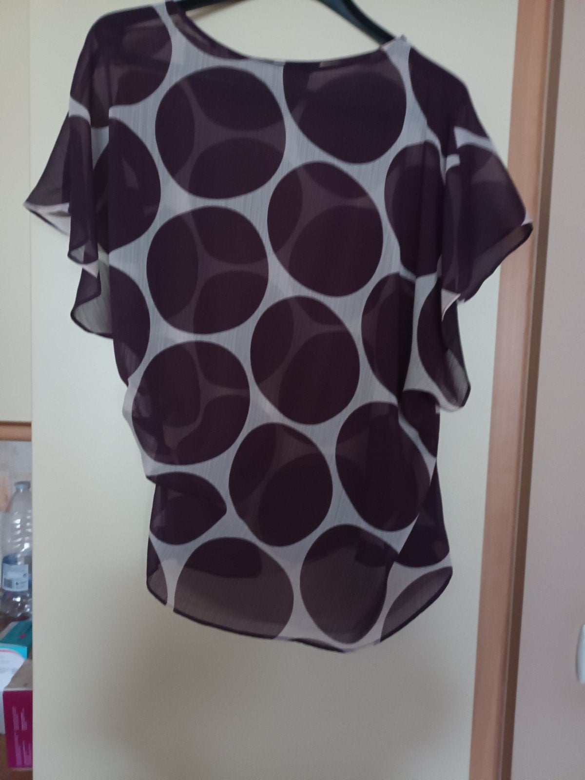 Volledig nieuw luchtig bloesje   l, Ophalen of Verzenden, Maat 42/44 (L), Beige