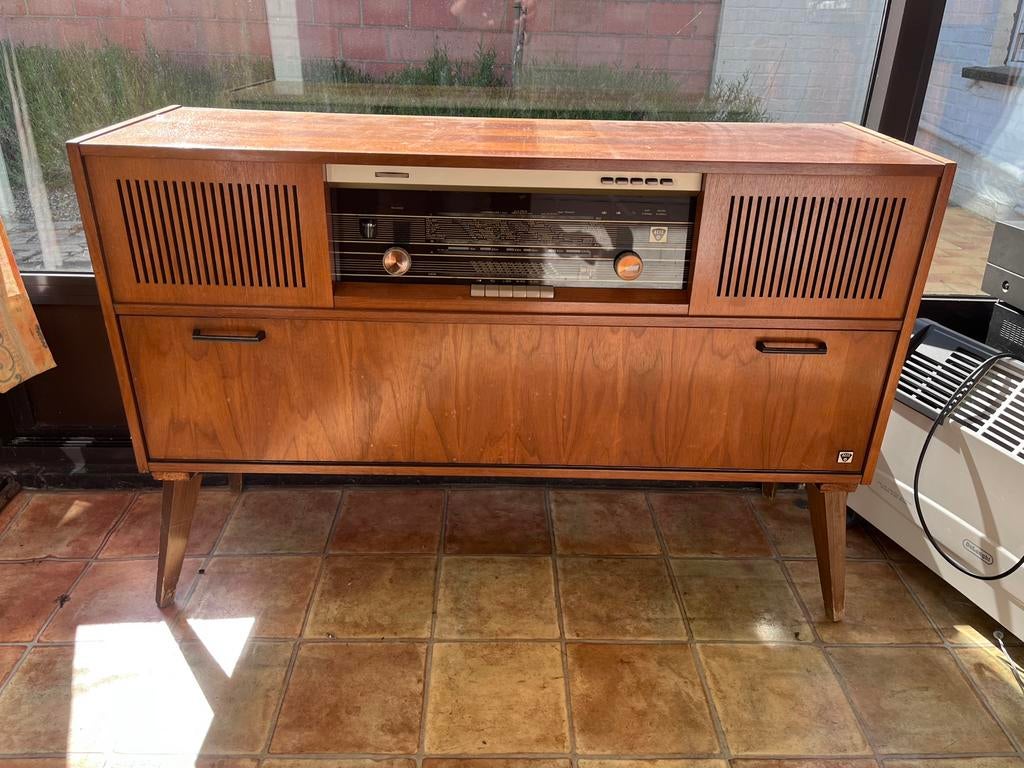Retro radio/platenspeler, Ophalen