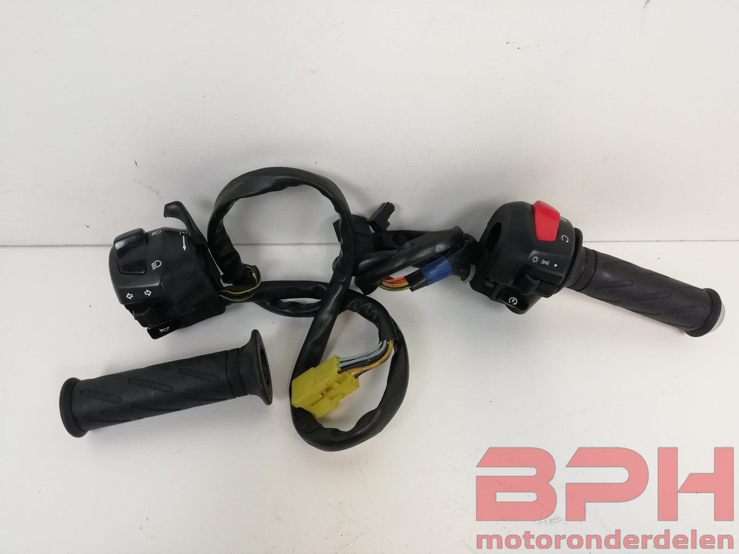 Stuurschakelaars Suzuki GSX-R 600 750 K1 K2 K3 2000 t/m 2003, -, Utilisé, -, -