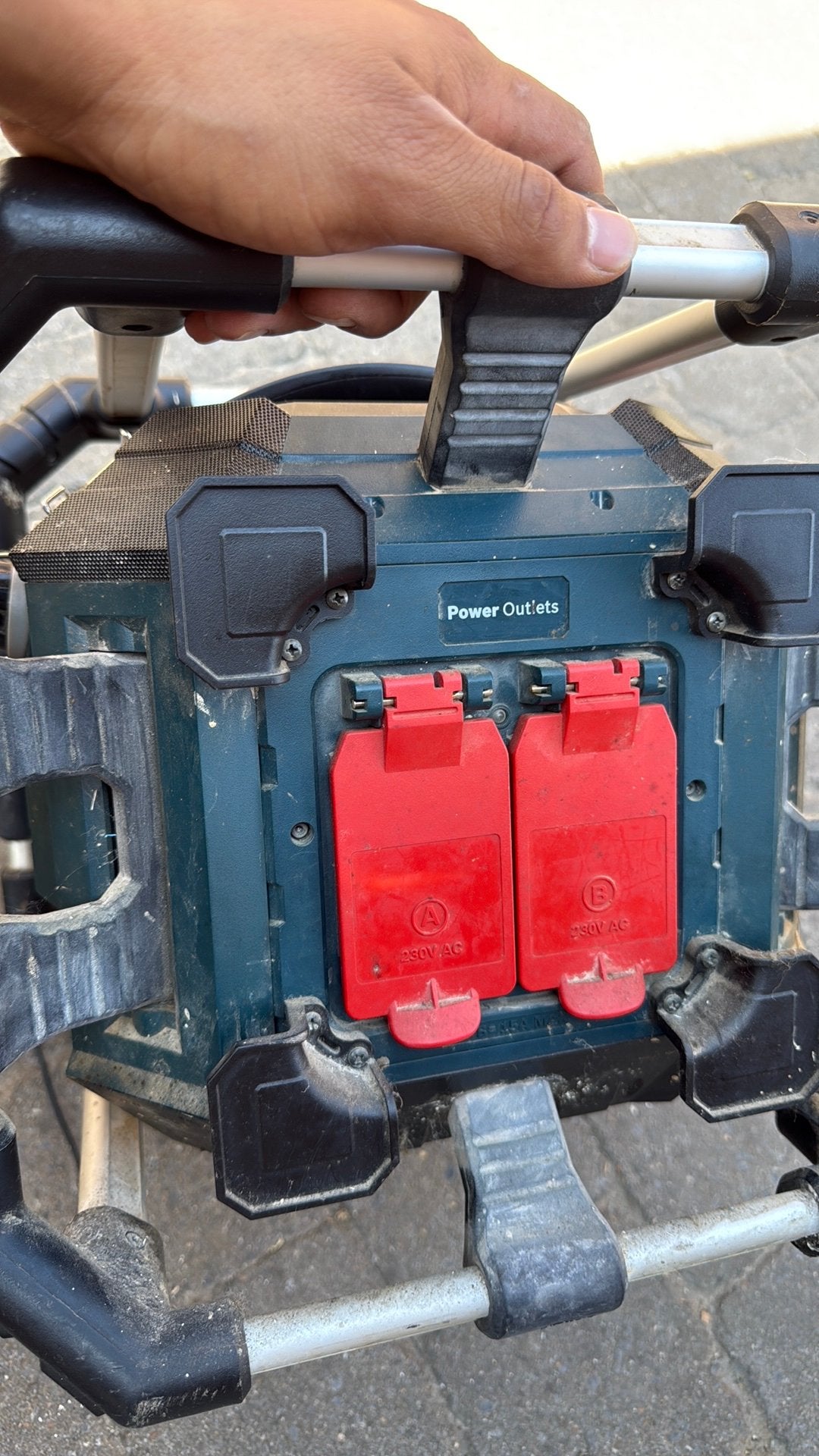 Bosch Power Box Radio / Werfradio te koop, Bricolage & Construction, Outillage | Fraiseuses, Enlèvement ou Envoi, Utilisé