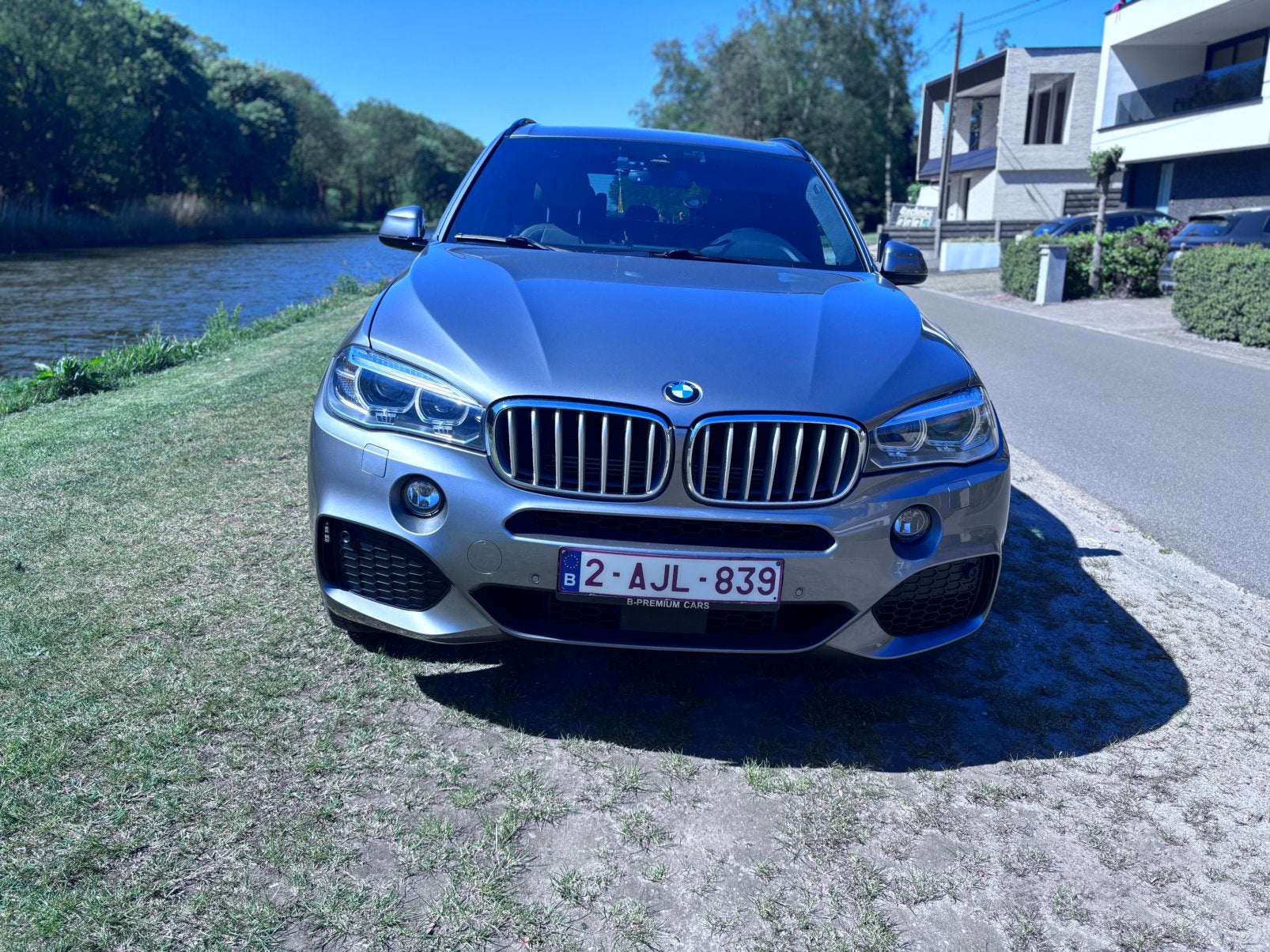 BMW X5 hybride électrique/essence (Euro 6), Autos, BMW, Particulier, X5, 4x4, Hybride Électrique/Essence, Euro 6, SUV ou Tout-terrain