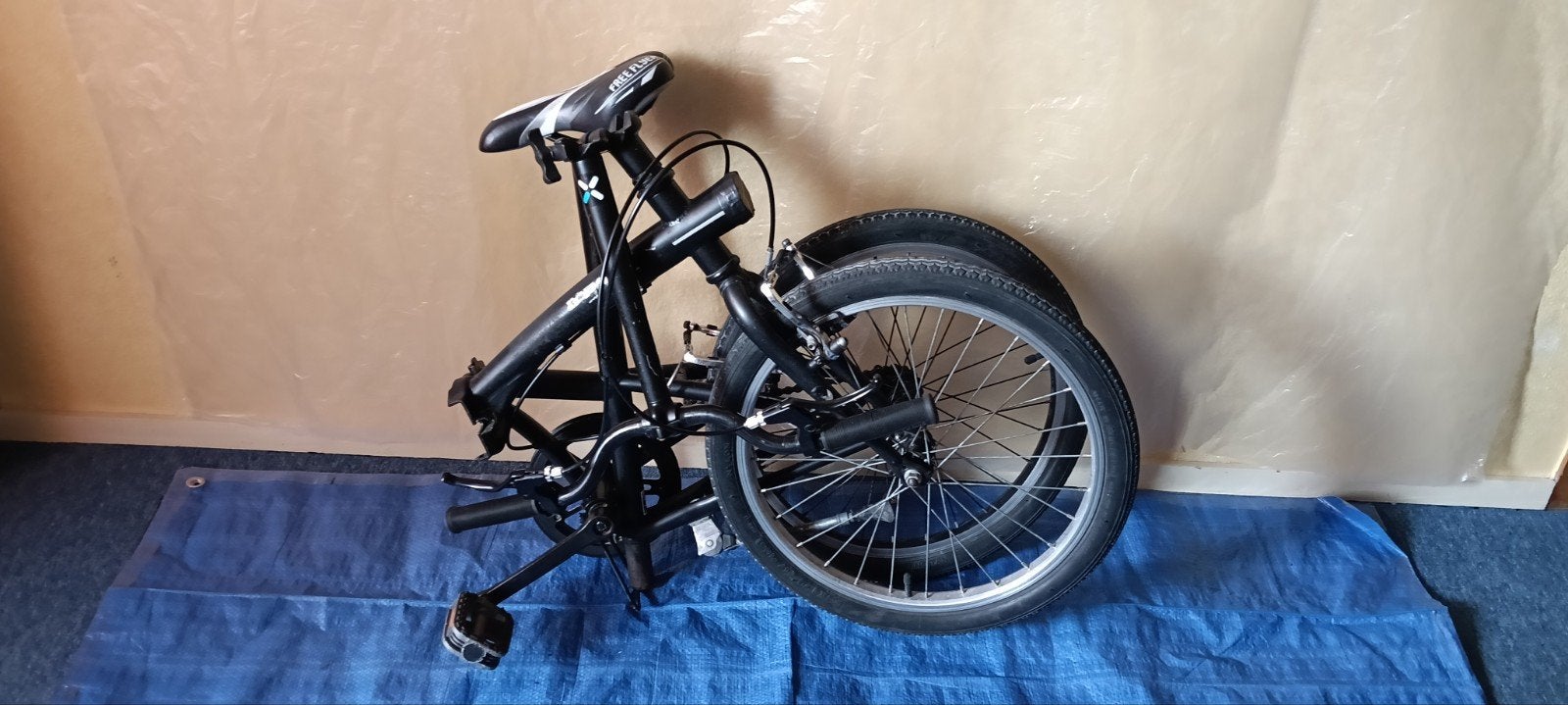 Vélo b'twin tilt100 avec 1 seule vitesse prêt à rouler à Bxl, Enlèvement