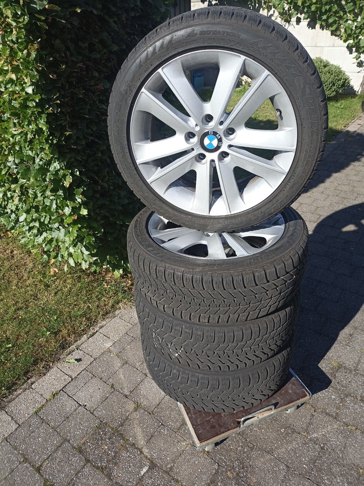 Winterset BMW 1 , 3 reeks 205/50R17 rsc, Ophalen, Winterbanden, Velg(en)