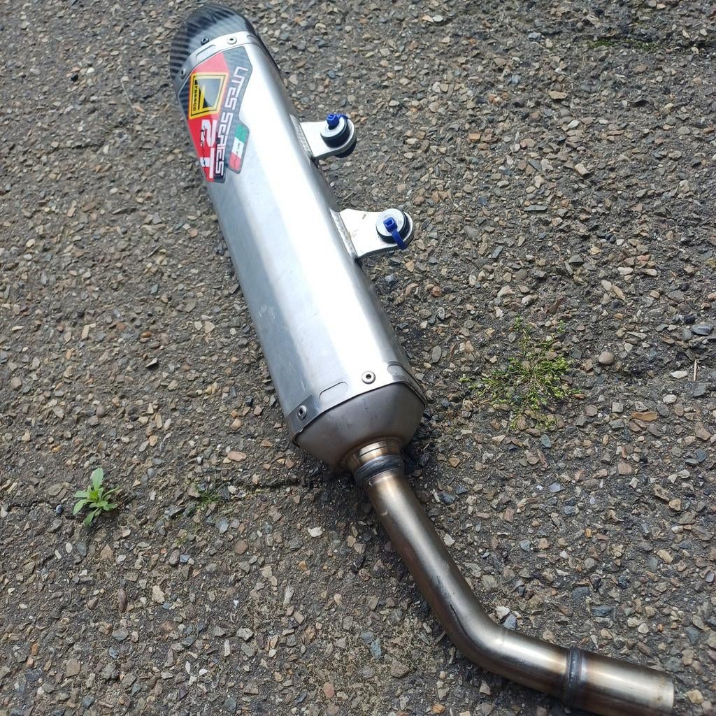 Silencieux Beta Enduro., Enlèvement