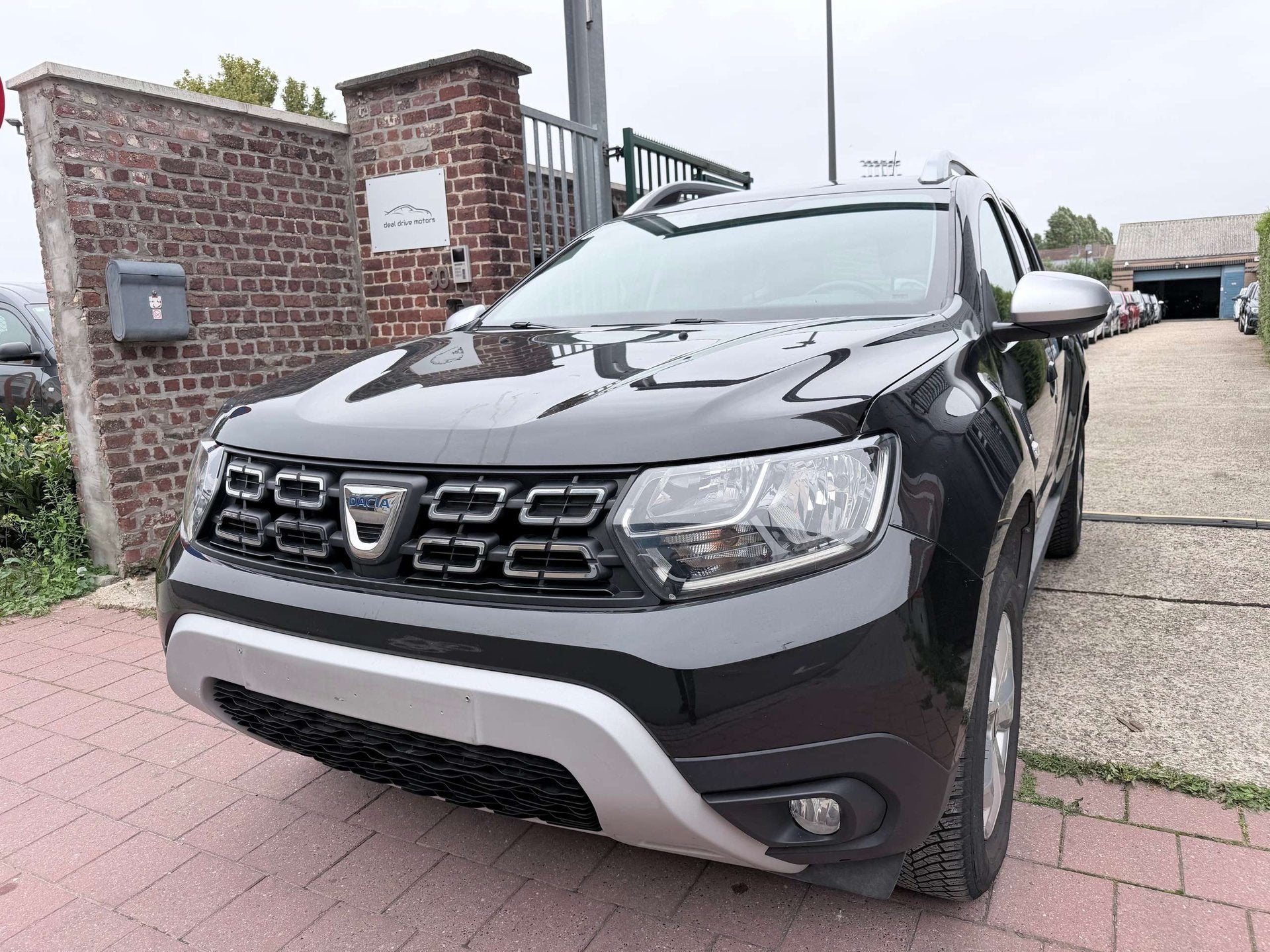 Dacia Duster 1.0 TCE EDITION COMFORT, Autos, Argent ou Gris, Achat, Euro 6, Entreprise