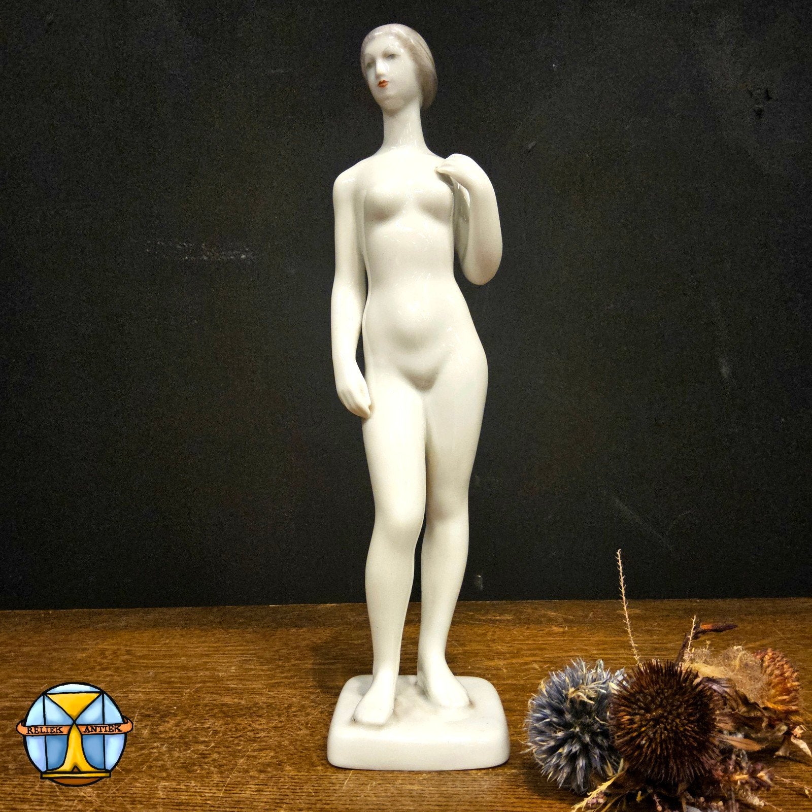 Statue de femme nue Art Déco en porcelaine (Hongrie, Holloha, Enlèvement ou Envoi, Utilisé, Humain