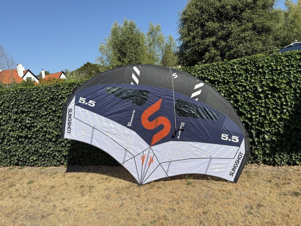 Wing Slingshot SLINGWING V5 van 5,5 m2, Watersport en Boten, Wingsurfen, Ophalen, Zo goed als nieuw, Wingsurf-wing