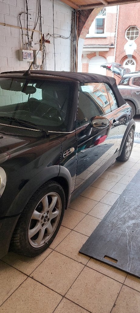 Mini Cooper S Cabriolet, Auto's, Cabriolet, 1600 cc, Zwart, Leder