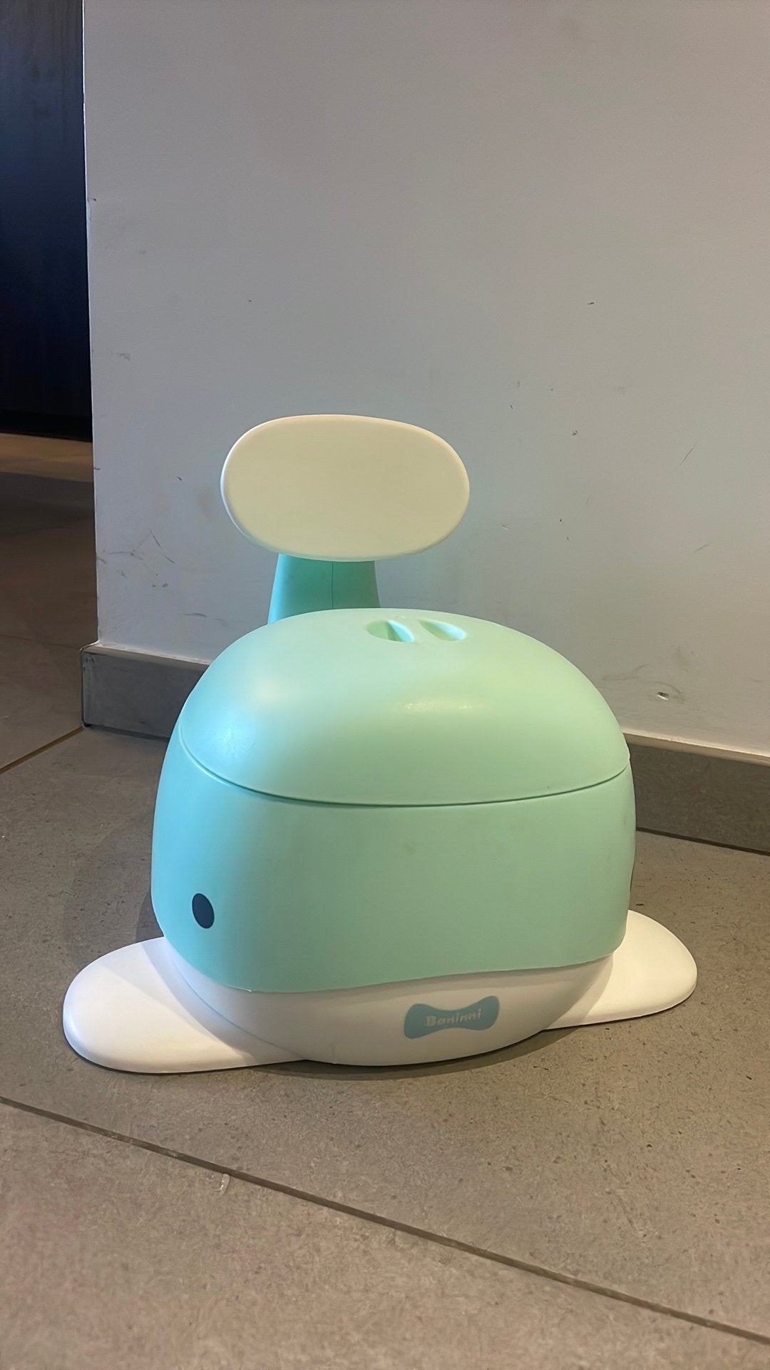baninni potty whale munt, Enfants & Bébés, Chambre d'enfant | Meubles Autre, Enlèvement, Utilisé