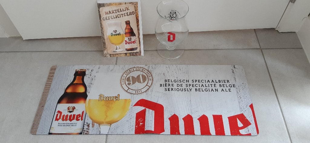 Duvel Duivelse details bierglas D + toogmat + wenskaart bier, Verzamelen, Ophalen of Verzenden, Nieuw, Glas of Glazen, Duvel