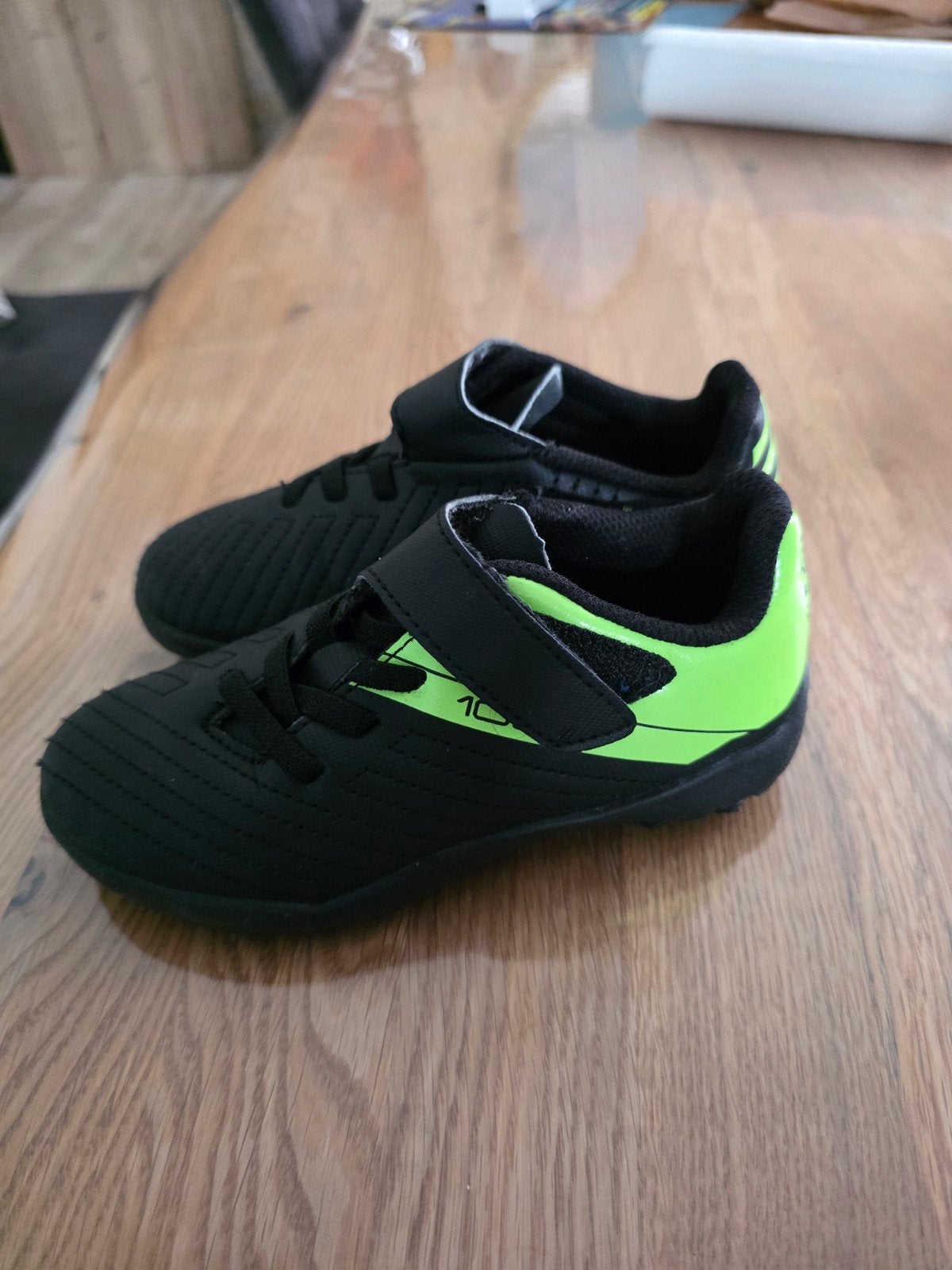 Chaussures Kipsta, Comme neuf, Chaussures