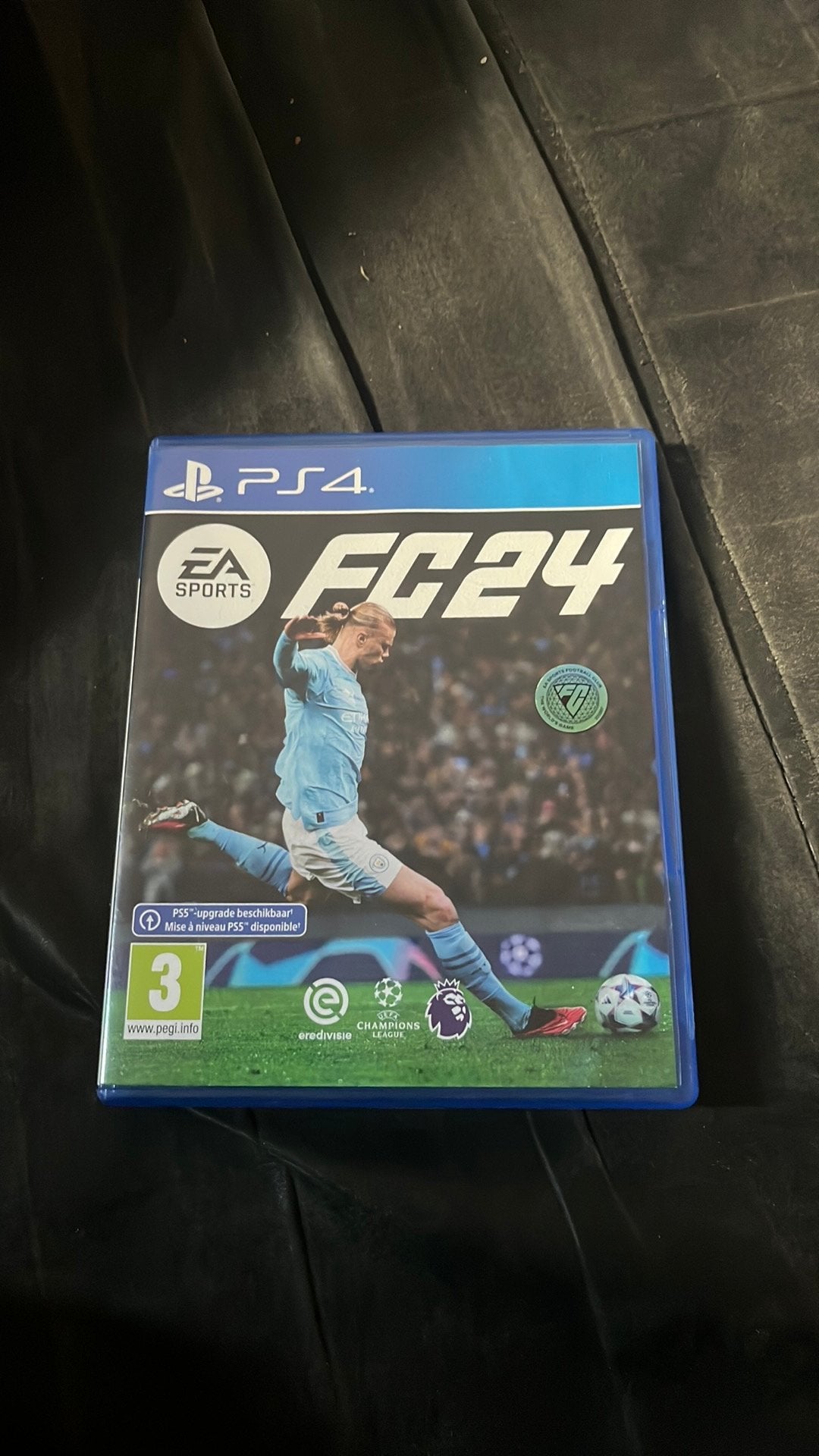 Fc 24 en 25 spel, Games en Spelcomputers, Ophalen, Zo goed als nieuw