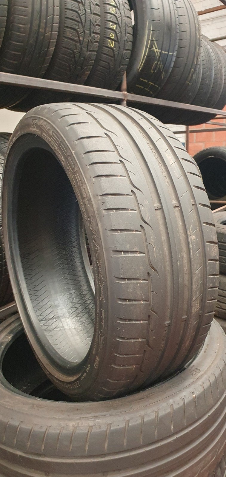 225/40R18 DUNLOP Top qualité avec montage et équilibrage, Enlèvement
