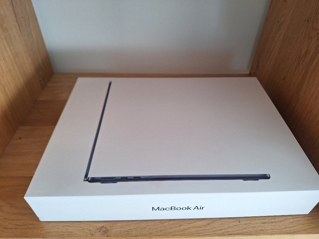Macbook Air 13-inch 2026 M5 24GB/512GB Nouveau, Neuf, Qwerty, 13 pouces, 512 GB
