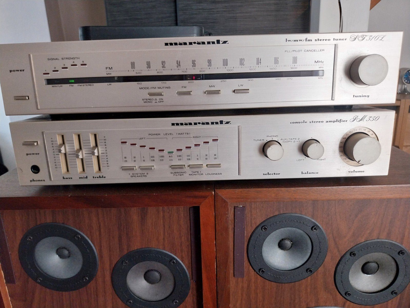 a vendre ampli tuner marantz