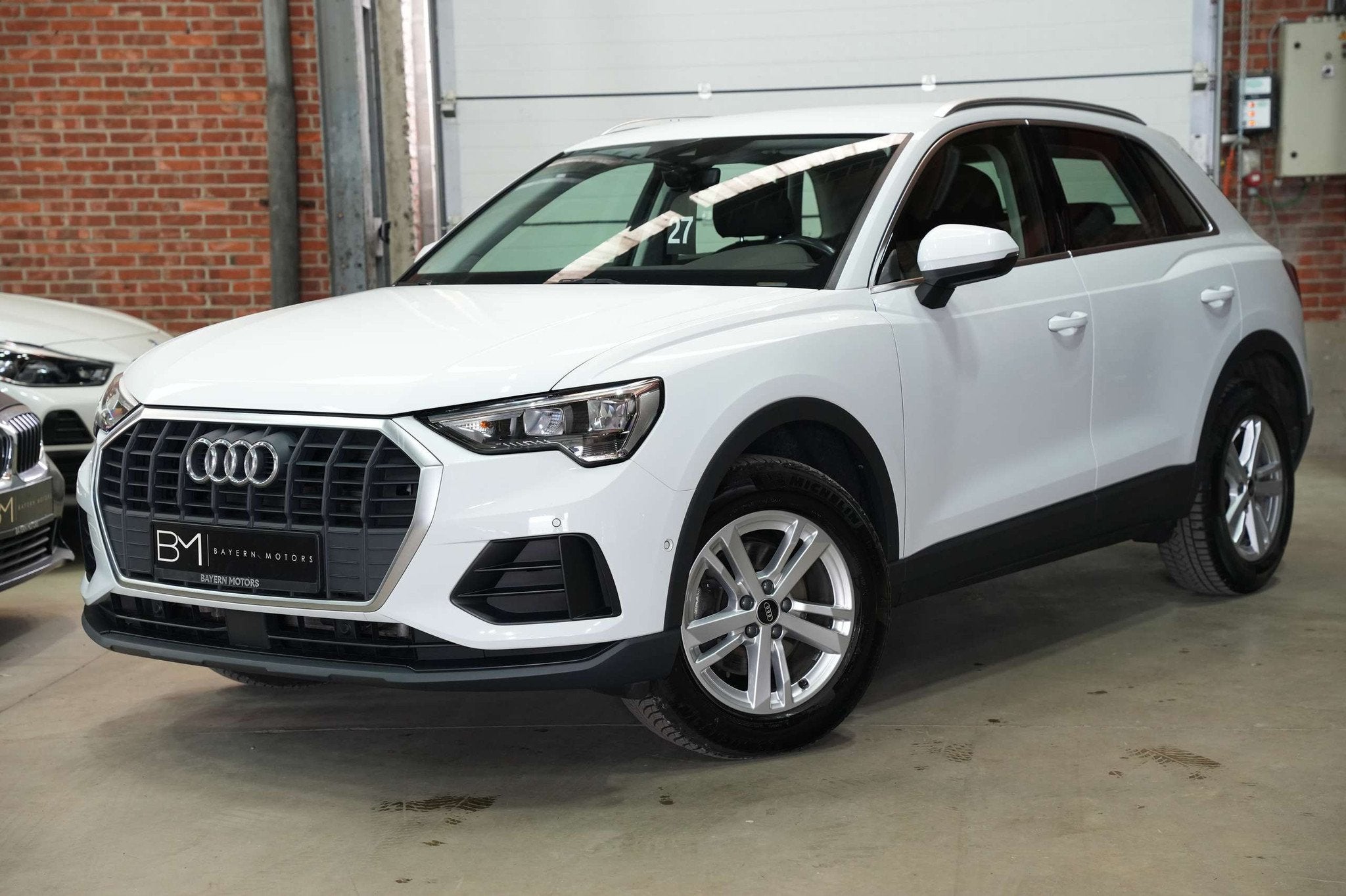 Audi Q3 35 TFSI Automaat Benzine LED Garantie, Automaat, 4 cilinders, https://public.car-pass.be/vhr/74223ced-16ea-481d-a585-270a499d296e