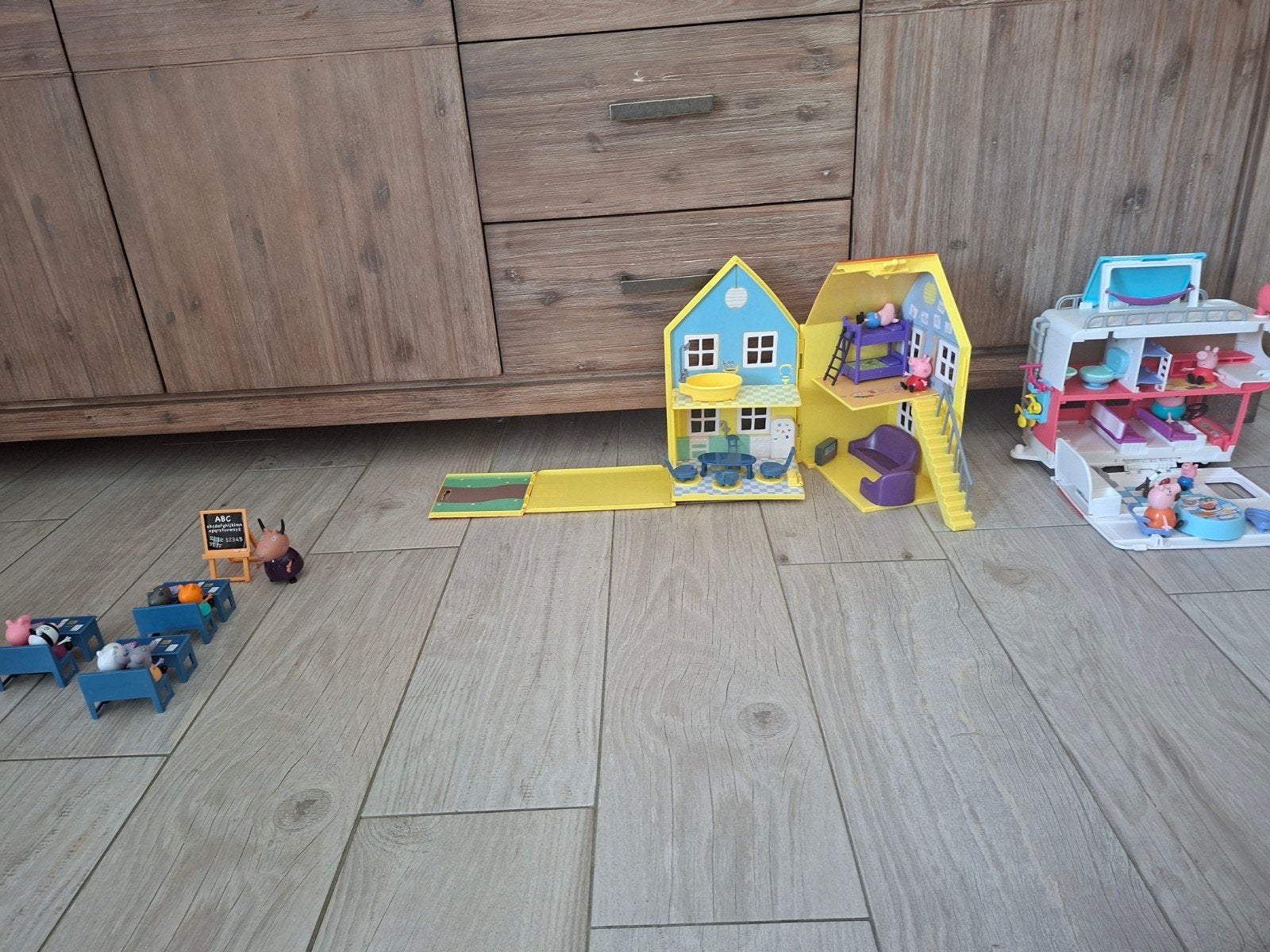 3 sets Peppa Pig, Ophalen of Verzenden, Zo goed als nieuw
