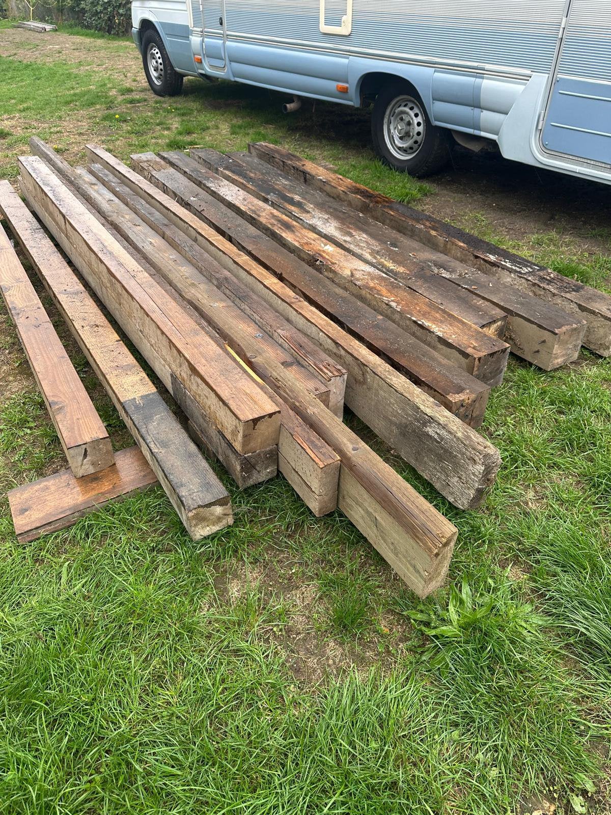Partij houten balken, Tuin en Terras, Palen, Balken en Planken, Ophalen, Gebruikt, Balken
