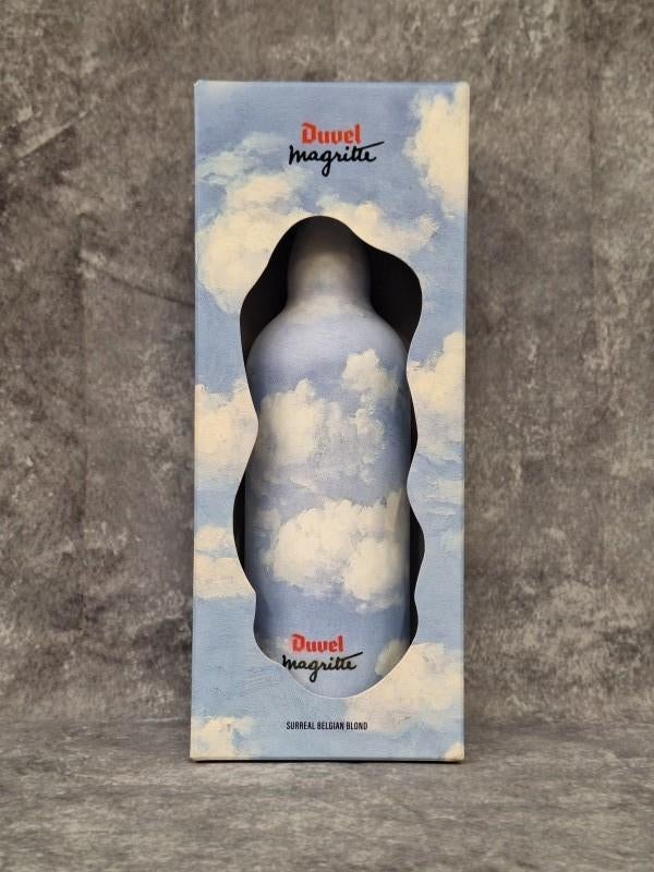 Rene Magritte object - fles in box, Enlèvement ou Envoi