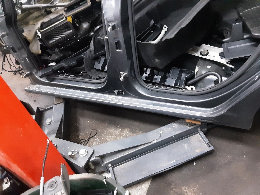 DORPEL LINKS Volkswagen Golf VII Variant (AUVV), Gebruikt, Volkswagen, Volkswagen AG, Kundenbetreuung@volkswagen.de