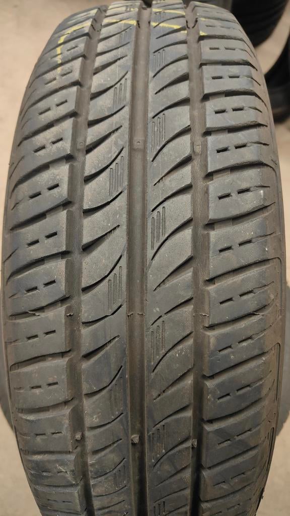 185/65r15 semperit 35€ chacun avec montage et équilibrage, Autos : Pièces & Accessoires, Commande, Enlèvement