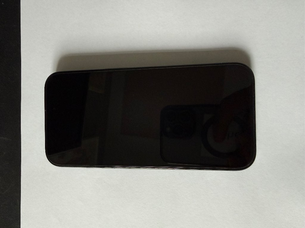 iPhone 16 + hoesje rhinoshield, Telecommunicatie, Mobiele telefoons | Apple iPhone, Ophalen, 128 GB, Zwart, IPhone 16