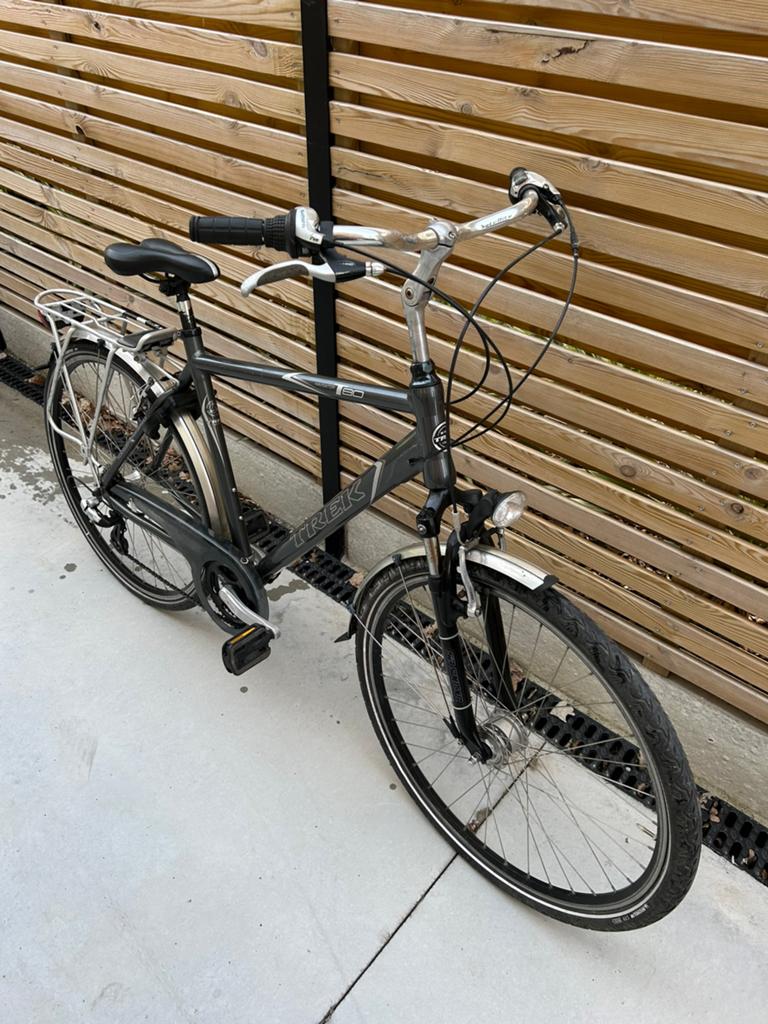 Grijze Trek Navigator 80 herenfiets., Fietsen en Brommers, Gebruikt, Velgrem, Versnellingen, Ophalen