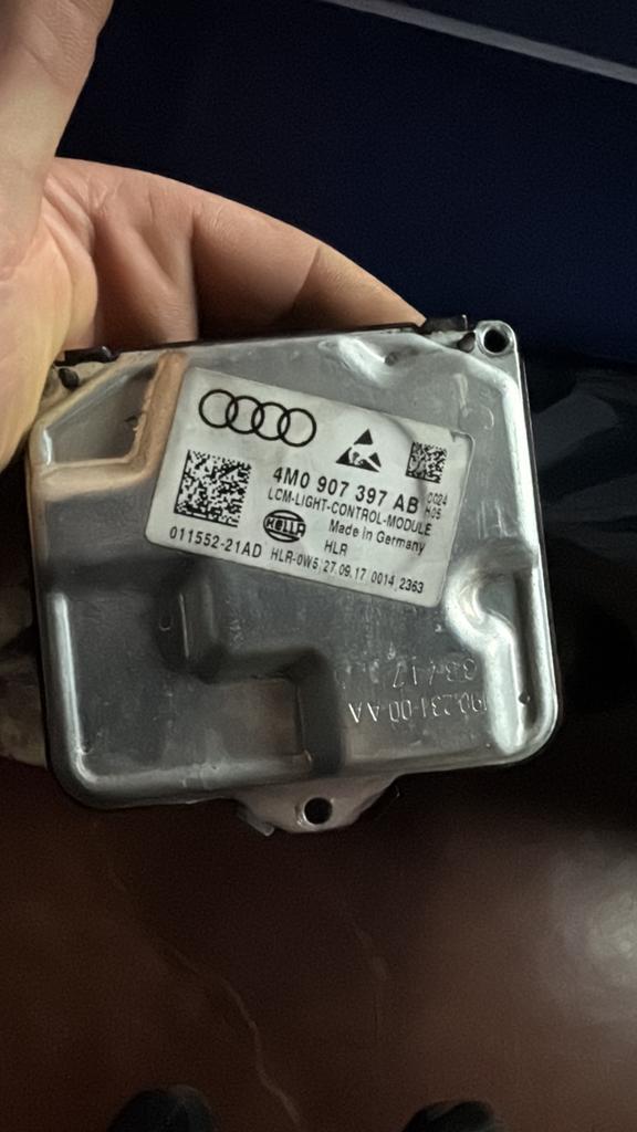 Balast audi a5 2018 ( ref : 4MO907397AB), Vélos & Vélomoteurs, Enlèvement ou Envoi, Comme neuf