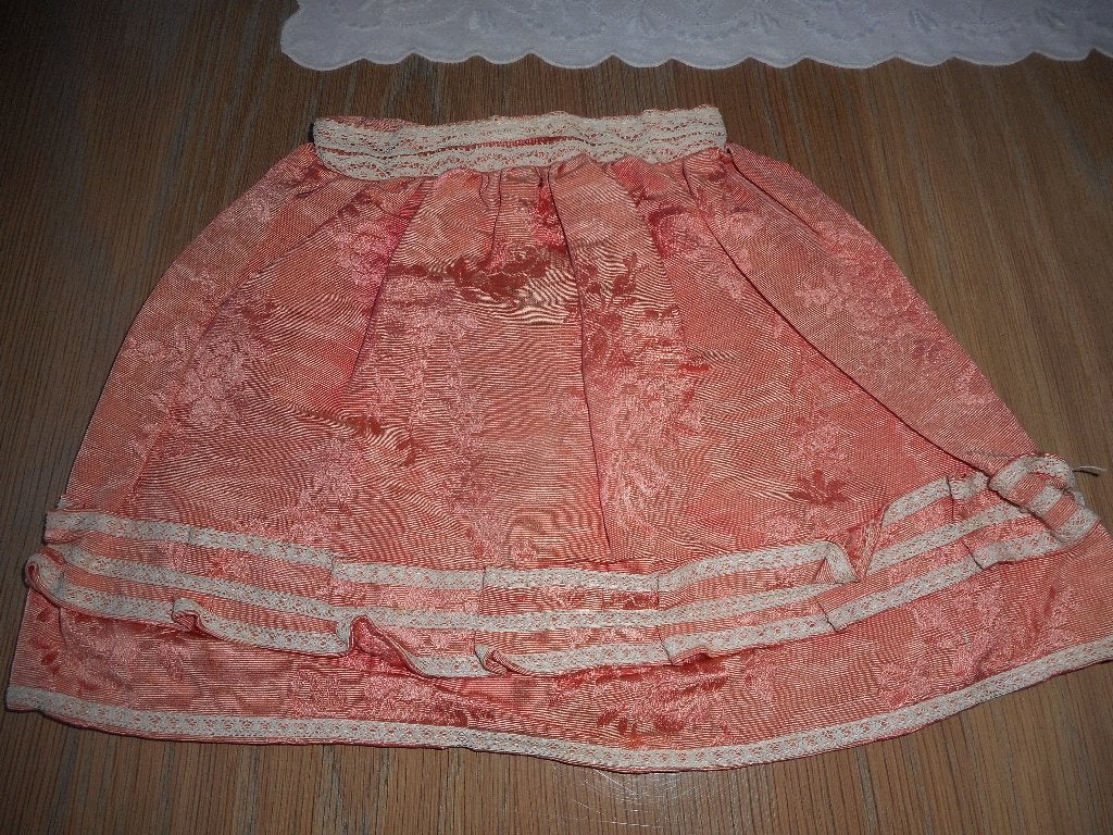 OUD POPPENROKJE ZIE OMSCHRIJVING, Verzamelen, Poppen, Ophalen of Verzenden