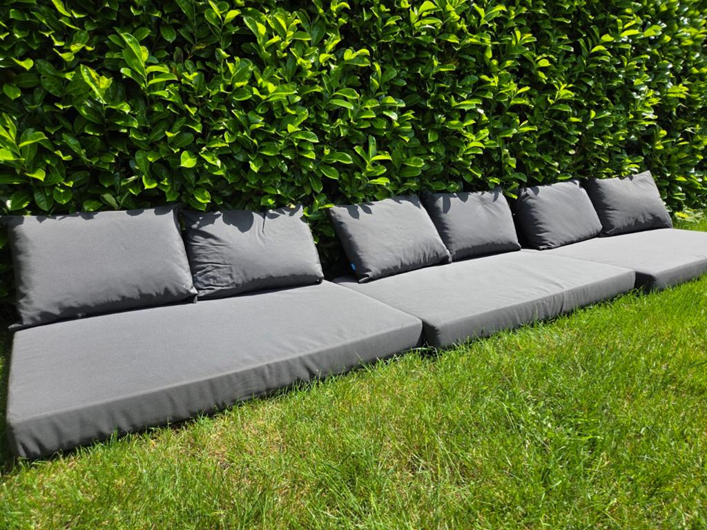 set tuinkussens op maat — 3 zitkussens + 6 rugkussens, Ophalen