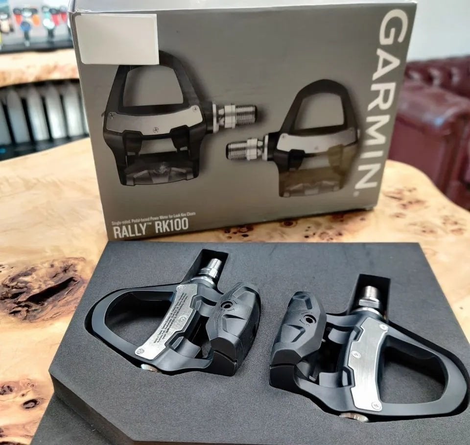 Pédales Garmin Rally RK100 avec 1 capteur de puissance, Vélos & Vélomoteurs, Vélos Pièces, Enlèvement ou Envoi, Comme neuf, Pédalier ou Pédales