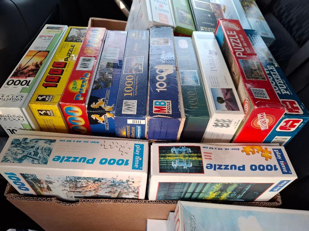 Puzzles variés, Hobby & Loisirs créatifs, Sport cérébral & Puzzles, Comme neuf, Puzzle, 500 à 1500 pièces, Enlèvement ou Envoi