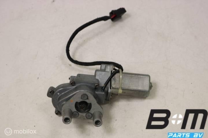 Motor voor sluithulp schuifdeur links VW Transporter T5 GP, Utilisé