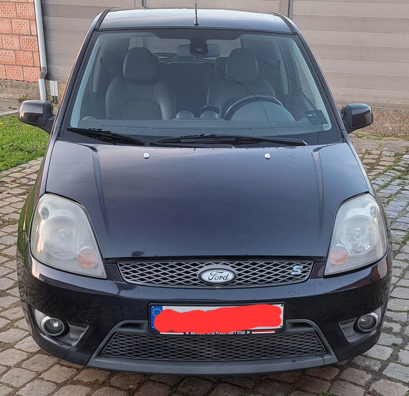 Ford Fiesta sport 1.6/74KW/100PK, Auto's, Voorwielaandrijving, Zwart, 4 cilinders, Leder en Stof