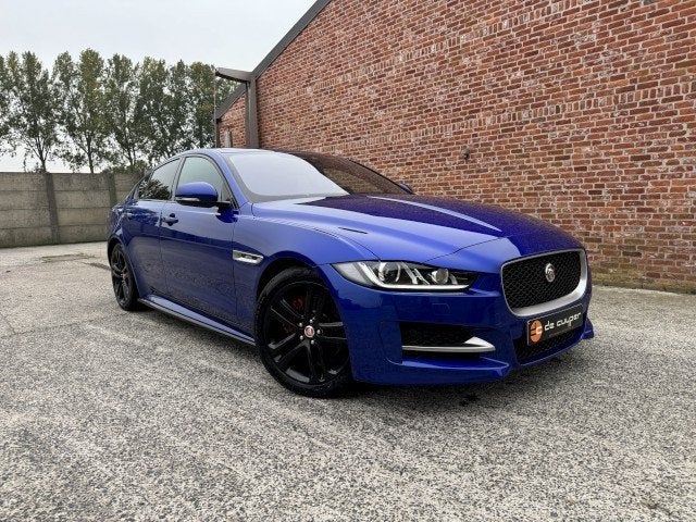 Jaguar Xe "R-sport" Xenon/keyles/MERIDAN/trekhaak/AUTOMAAT, Auto's, Automaat, 4 deurs, Achterwielaandrijving, 1800 kg