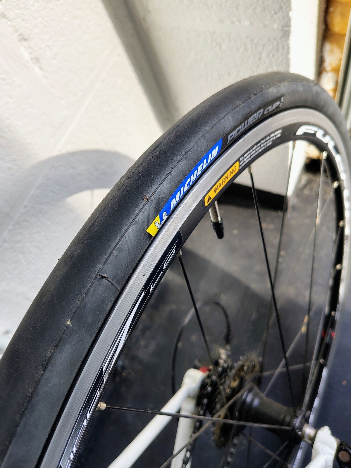 Paire pneus Michelin Power Cup 700x28c – Quasi Neufs (15 km, Vélos & Vélomoteurs, Vélos Pièces, Enlèvement, Comme neuf, Pneu, Michelin