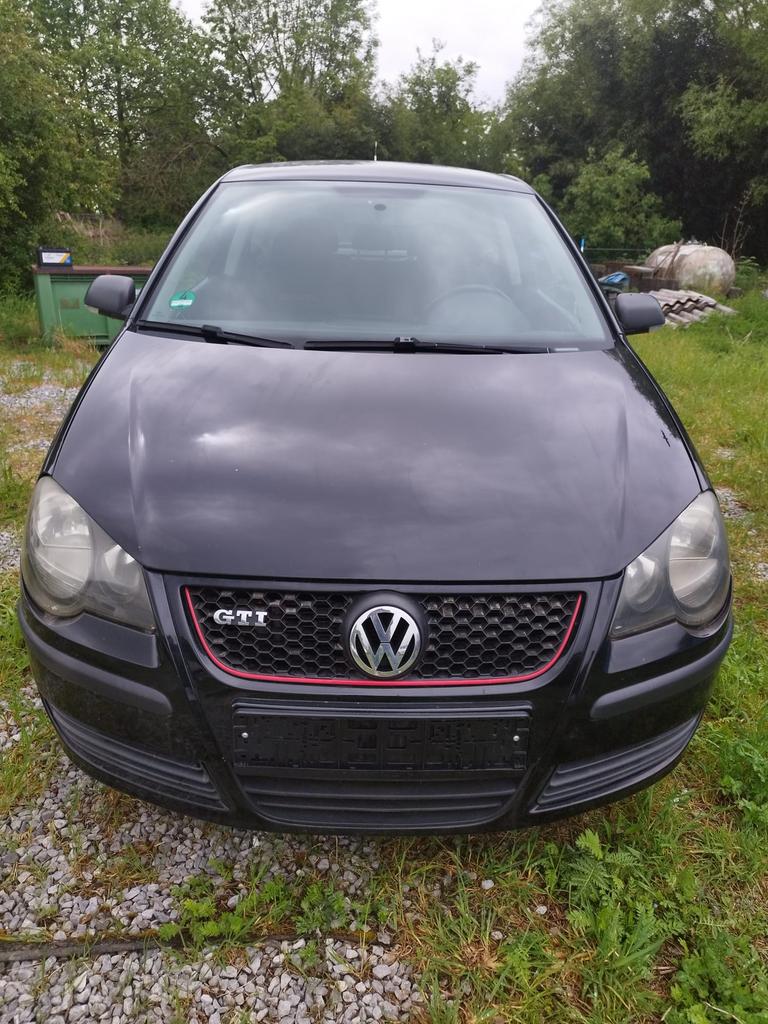Volkswagen Polo Look GTi, Auto's, Volkswagen, Particulier, Polo, Benzine, 3 deurs, Handgeschakeld, Zwart, Zwart, Ophalen