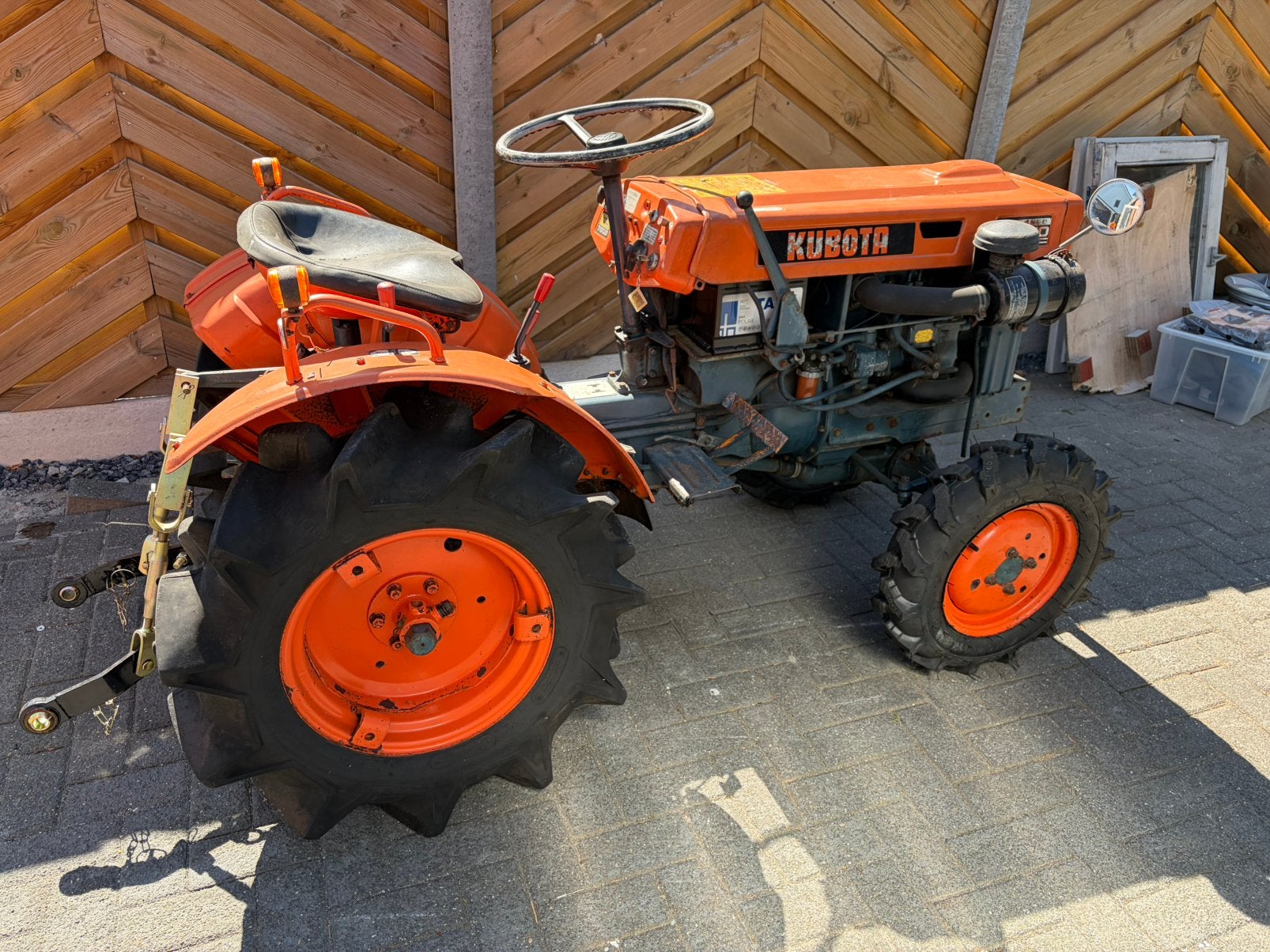Kubota b7000, Zakelijke goederen, Kubota b7000, Gebruikt, Tot 2500, Hamont-achel