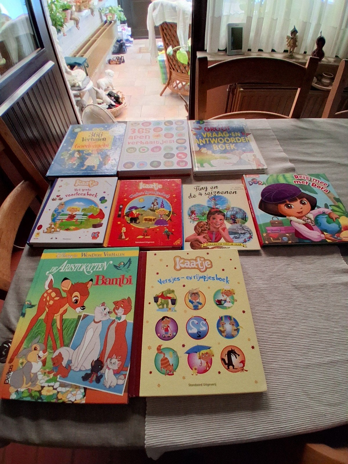 Kaatje het grote voorleesboek en 8 kinderboeken, Enlèvement ou Envoi, Comme neuf, Diverse auteurs