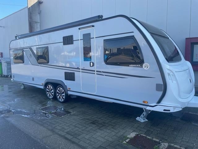 Wintervaste Knaus  Sudwind Scandinavian Selection 750 UFK, Caravans en Kamperen, Caravans, Rondzit, Bedrijf, Microgolfoven, Meer dan 6