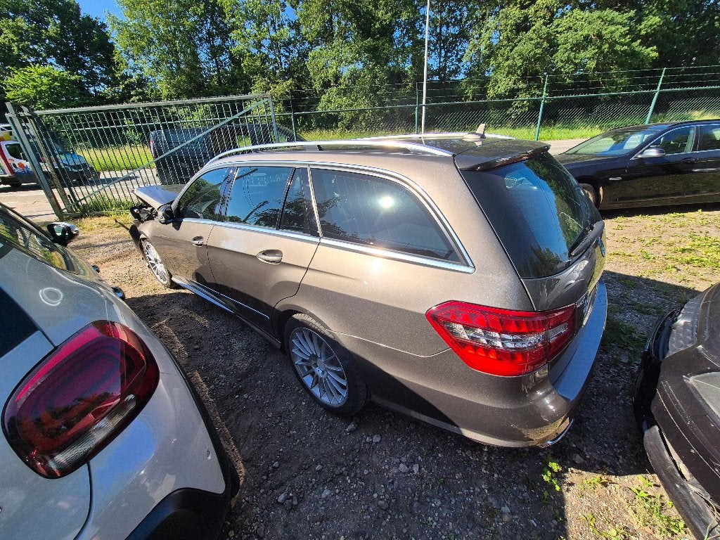 Mercedes, Automaat, Euro 5, Zwart, Bruin