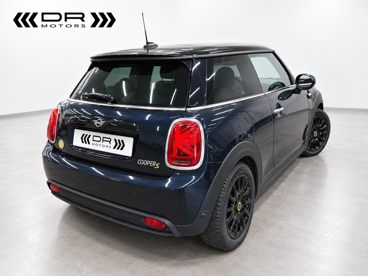 MINI Cooper SE .Pack Experience Plus With Carbon Leather &, Autos, 0 kg, 0 kg, Noir, 0 cylindres