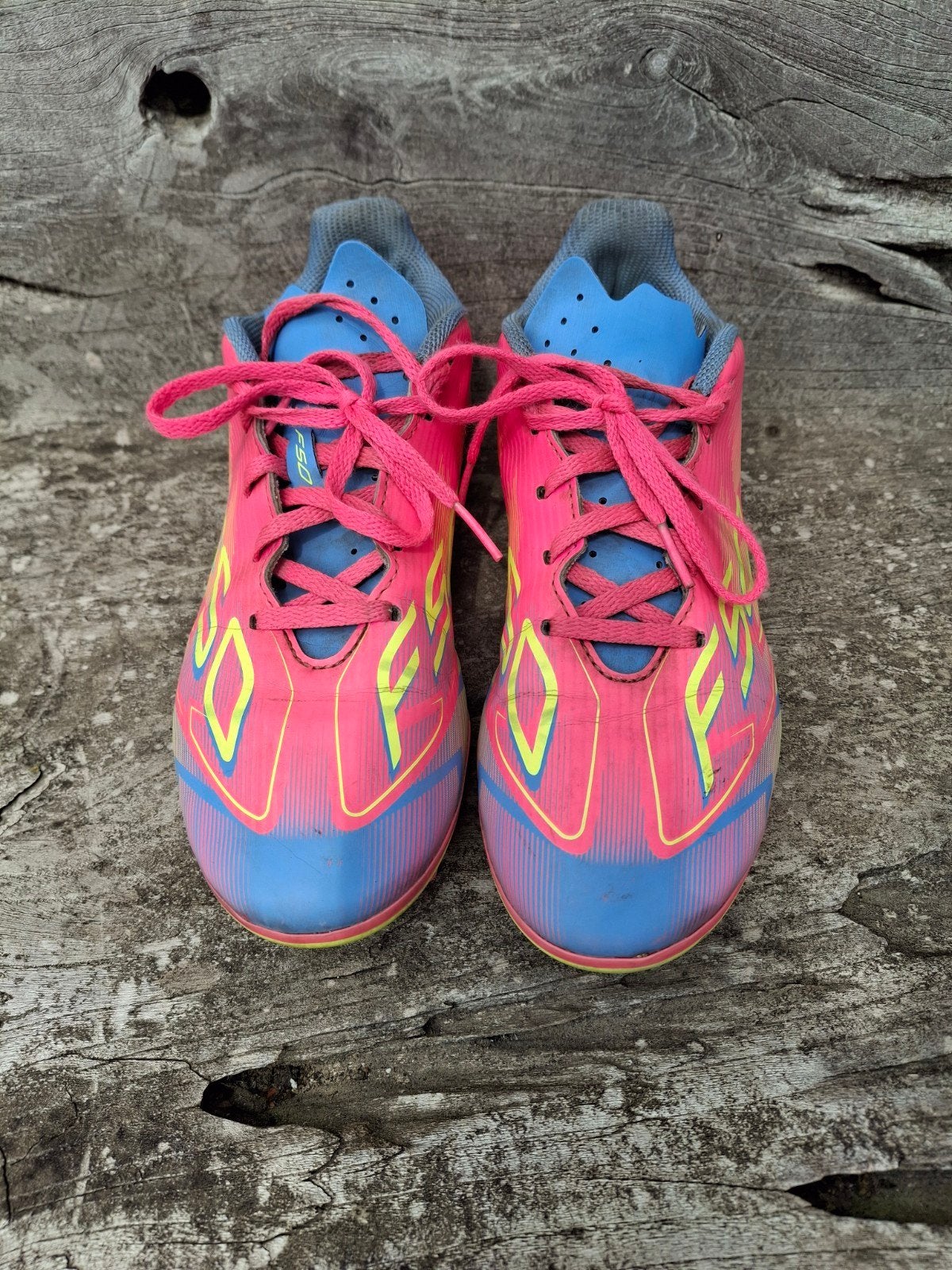 Chaussures de football Adidas F50 Pink taille 38, Sports & Fitness, Football, Enlèvement ou Envoi, Utilisé, Chaussures