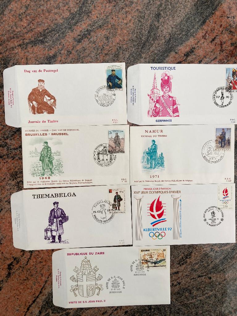 lot 7 enveloppes journée du timbre, Timbres & Monnaies, Envoi