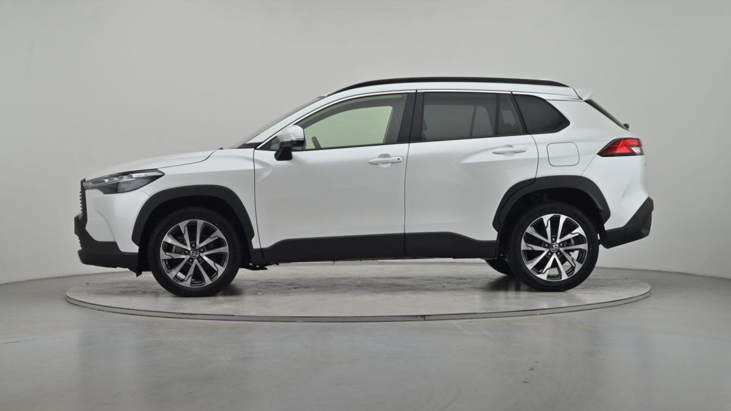 Toyota Corolla Cross 1.8 Hybrid Style | Achteruitrijcamera |, Auto's, Stof, Gebruikt, 72 kW, Wit