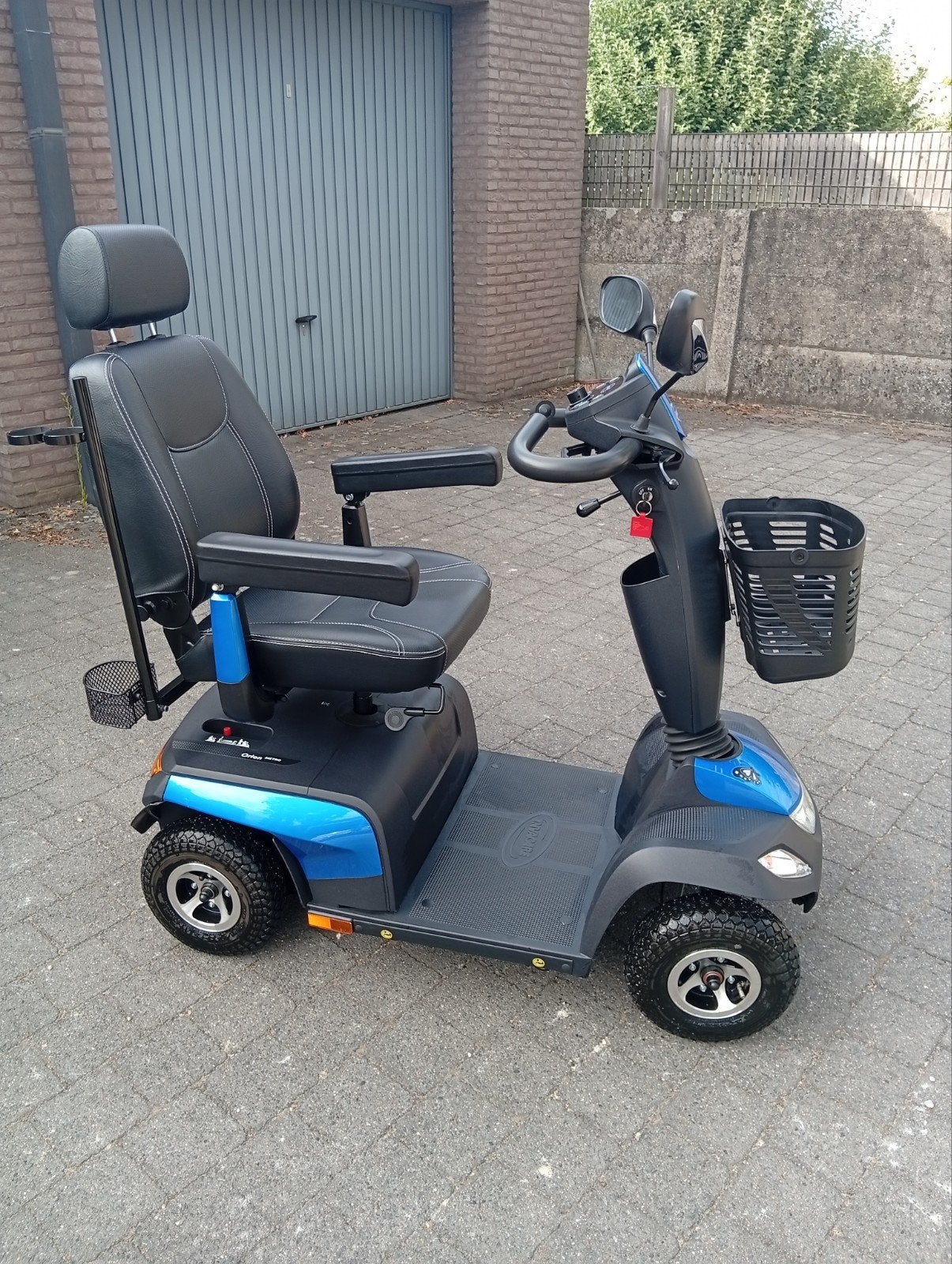 mooie mobiele scooter met goede accu 600 euro of een bod, Ophalen, Gebruikt